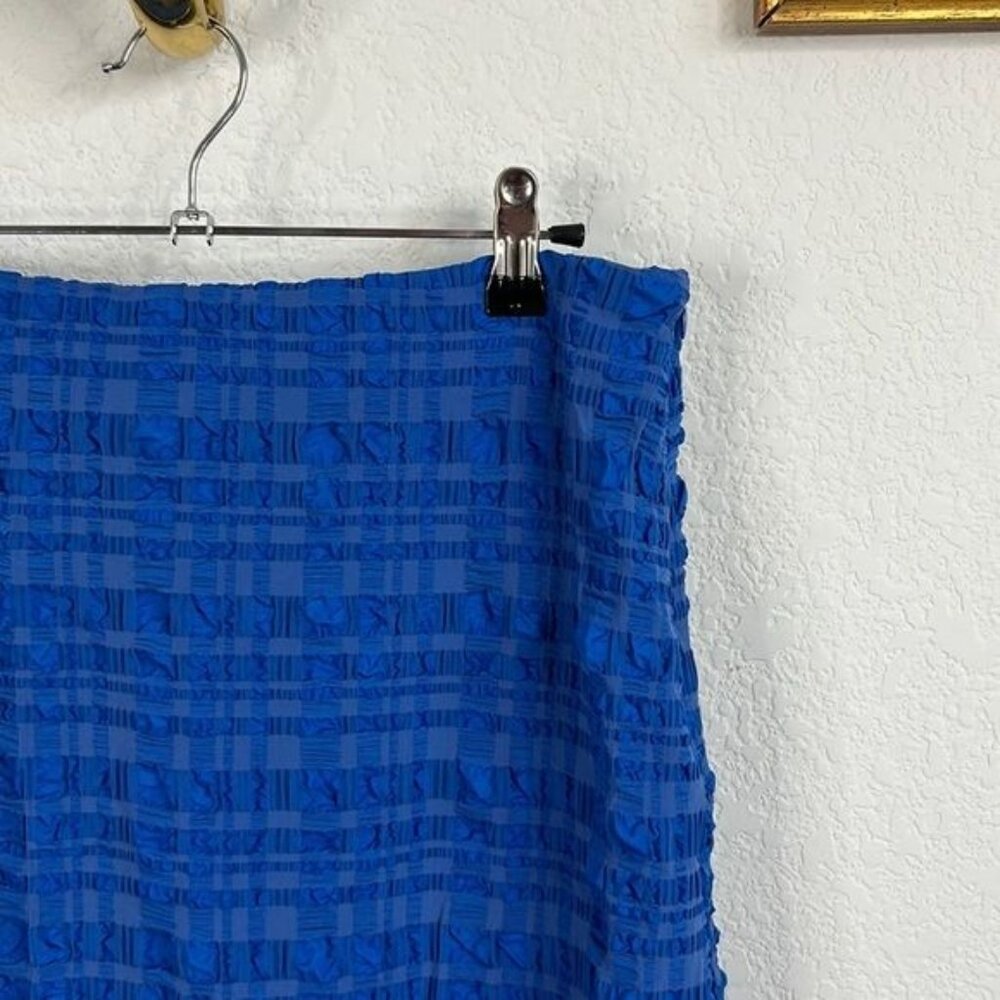 Cult Gaia Caspara Popcorn Midi Slit Skirt Persian Blue - Picture 4 of 11